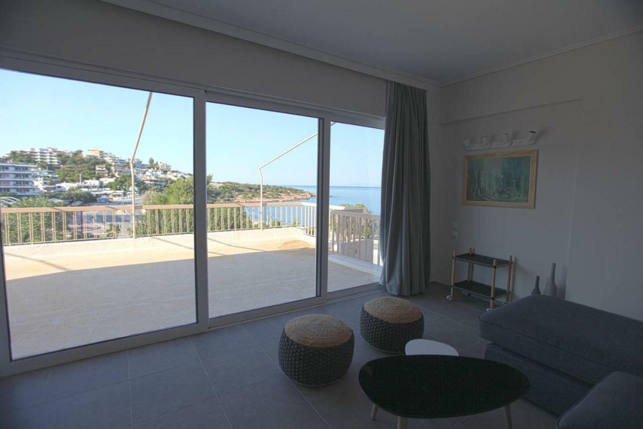 Seaside Renovated Top Floor Apartment Saronida 외부 사진