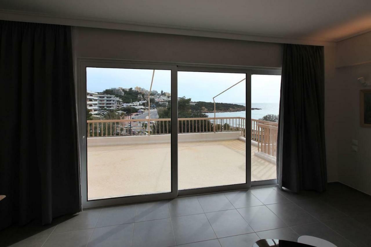 Seaside Renovated Top Floor Apartment Saronida 외부 사진